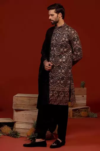 Vidhur black kurta set