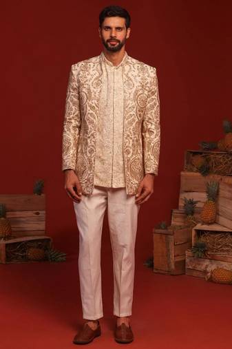 Adhyaay ivory jodhpuri set