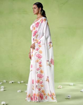 Off white cotton blend printed saree 4