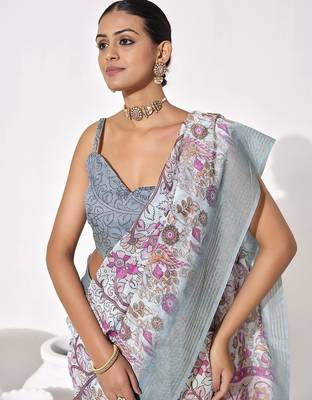 Grey cotton blend printed saree 3