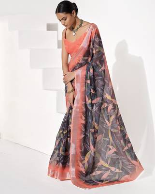 Black cotton blend printed saree 4