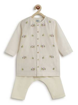 Cream embroidered chanderi  kurta pyjama 3
