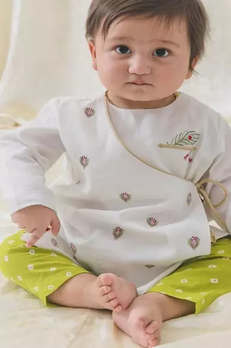 White embroidered cotton  kurta pyjama