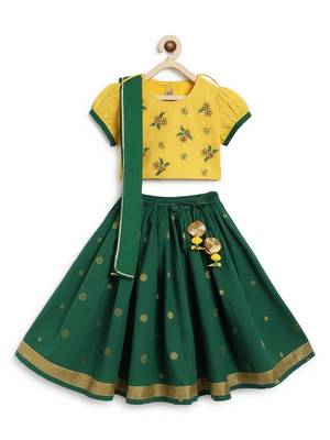 Green & yellow embroidered cotton  lehenga 4