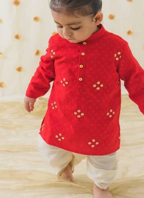 Red embroidered cotton  kurta pyjama 2