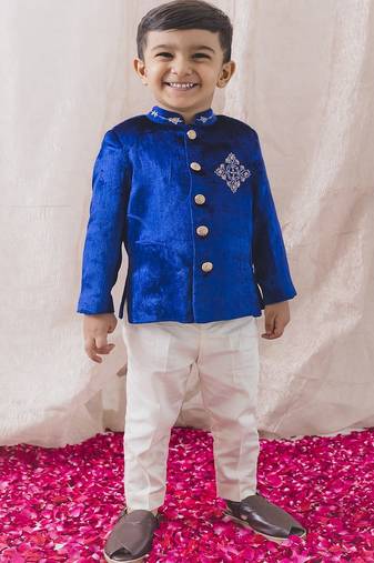 Blue embroidered viscose bandhgala set