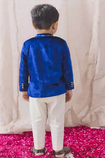 Blue embroidered viscose bandhgala set