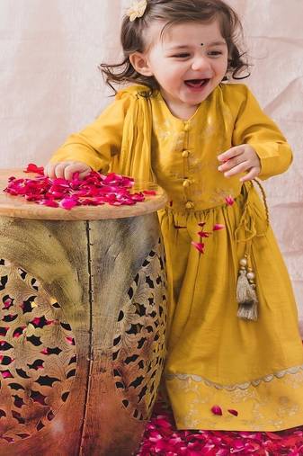Yellow embroidered viscose  lehenga