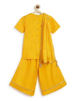 Yellow embroidered viscose  Kurta set 2