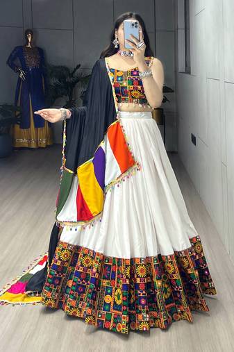 White Mirror Work Gamthi Design Navratri Lehenga With Fully Stitched Blouse