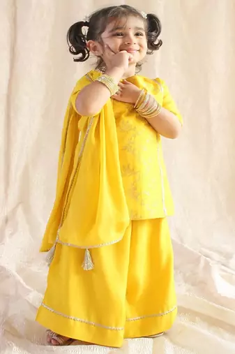 Yellow embroidered viscose  Kurta set