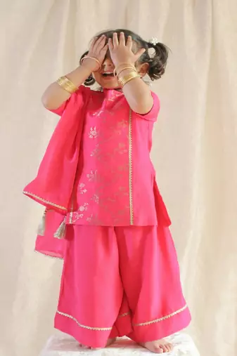 Pink embroidered viscose  Kurta set