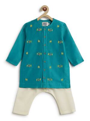 Blue embroidered chanderi  kurta pyjama 4