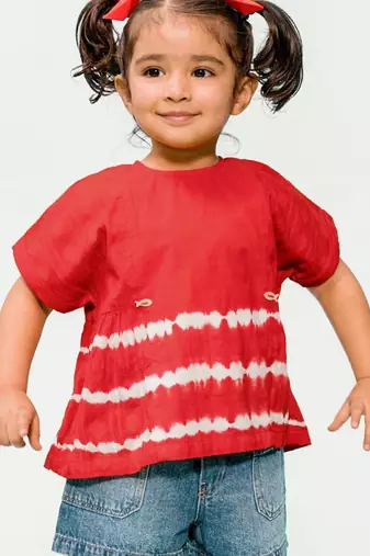 Red plain cotton  top