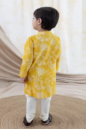 Yellow printed cotton  kurta pyjama