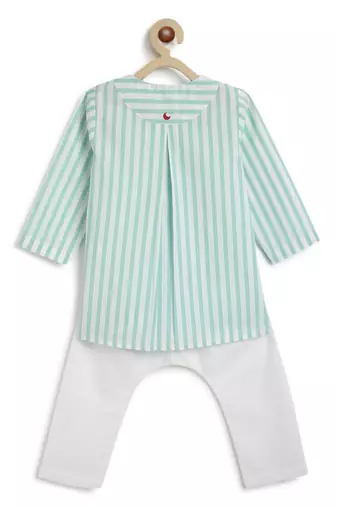 Green plain cotton  kurta pyjama