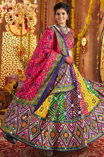 MULTICOLOR PRINT FOIL work EMBROIDERED COTTON STITCHED LEHENGA CHOLI