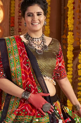 MULTICOLOR PRINT FOIL work EMBROIDERED COTTON STITCHED LEHENGA CHOLI
