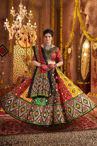 MULTICOLOR PRINT FOIL work EMBROIDERED COTTON STITCHED LEHENGA CHOLI
