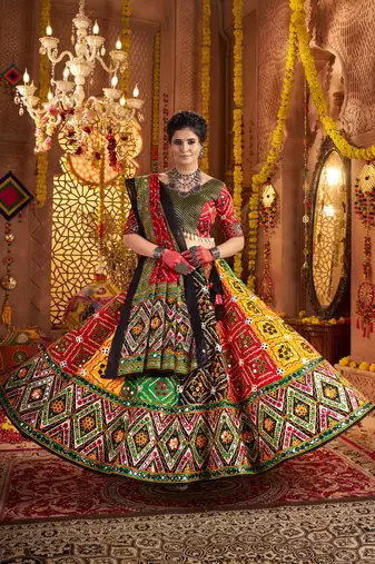 MULTICOLOR PRINT FOIL work EMBROIDERED COTTON STITCHED LEHENGA CHOLI