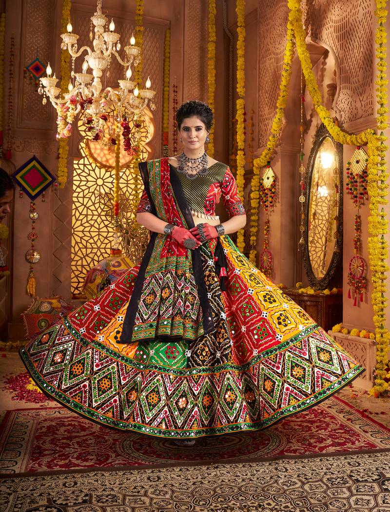 MULTICOLOR PRINT FOIL work EMBROIDERED COTTON STITCHED LEHENGA CHOLI