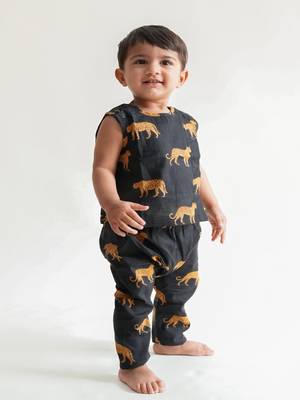 Black printed cotton  kurta pyjama 2
