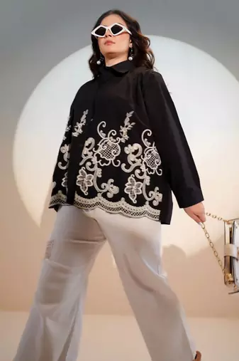 Tiara charcoal embroidery shirt