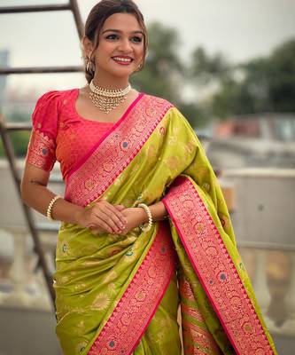 Lime Green Soft Silk Blend Saree With Zari Weaving Meenakari Design 3