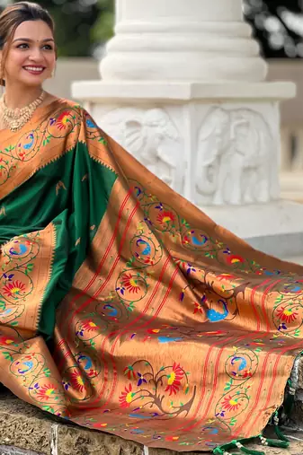 Green silk blend Saree With Paithani Weaved Pallu And Blouse