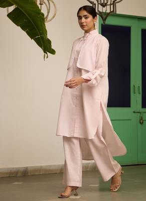 Baby-pink cotton printed kurta-sets 2