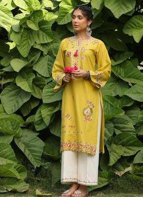 Yellow lawn printed kurta-sets 1