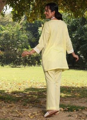 Light-yellow lawn printed Co-ord set 2