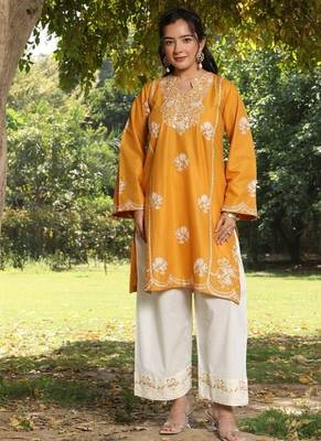 Yellow lawn printed kurta-sets 2