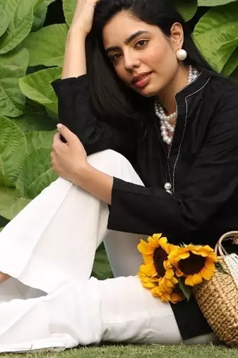 Black lawn printed Tops