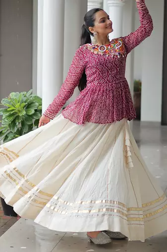 MAROON PRINT GAMTHI PATCH WORK COTTON NAVRATRI  STITCHED LEHENGA CHOLI