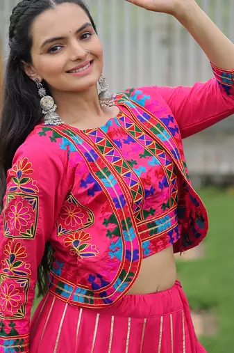 PINK KUTCHI GAMTHI THREAD EMBROIDERED RAYON NAVRATRI  STITCHED LEHENGA CHOLI KOTI