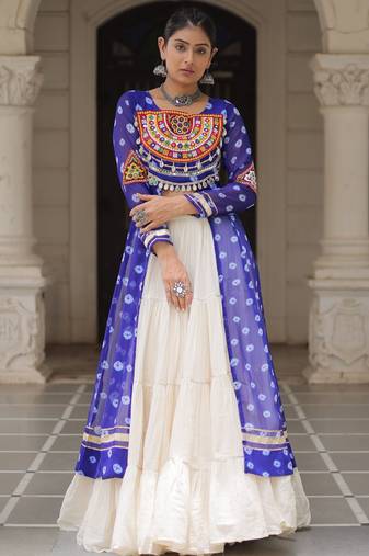 BLUE WHITE PRINT KUTCHI GAMTHI COTTON NAVRATRI STITCHED LEHENGA CHOLI