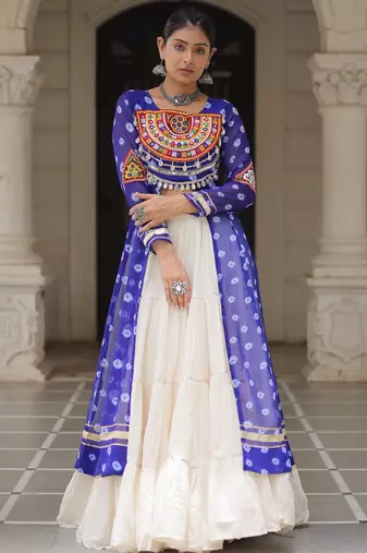 BLUE WHITE PRINT KUTCHI GAMTHI COTTON NAVRATRI STITCHED LEHENGA CHOLI