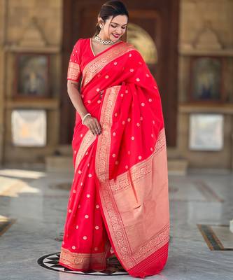 Red Soft Silk Blend Saree With Zari Weaving Meenakari Design 2