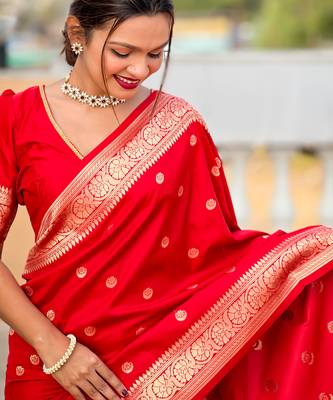Red Soft Silk Blend Saree With Zari Weaving Meenakari Design 5