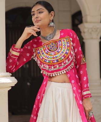 PINK WHITE PRINT KUTCHI GAMTHI COTTON NAVRATRI STITCHED LEHENGA CHOLI 2