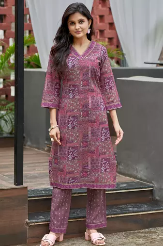 Pink cotton geometric printed straight kurta with pant