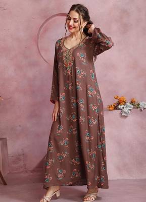 Floral printed a-line jalabiya with threadwork 2