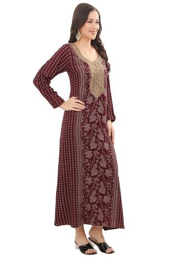 Floral printed a-line jalabiya with threadwork