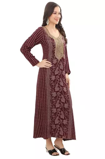 Floral printed a-line jalabiya with threadwork