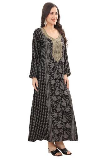 Floral printed a-line jalabiya with threadwork