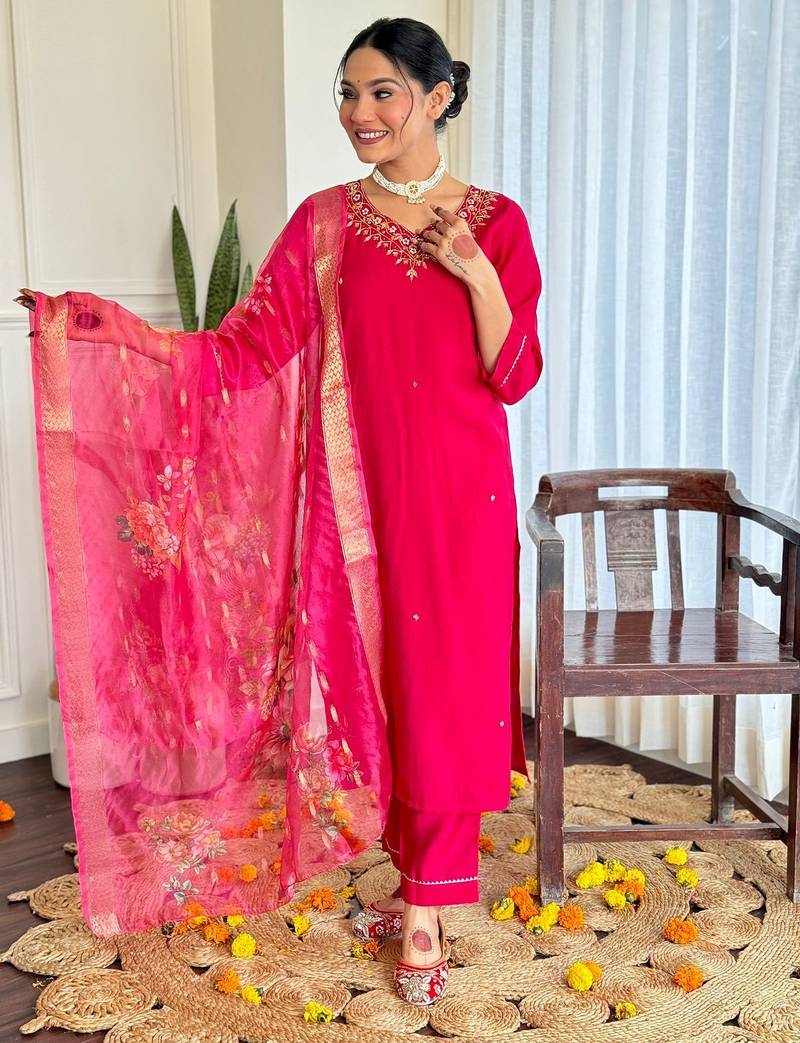 Women's Beautiful Viscose Embroidery work Straight Kurta with Pant and Dupatta Set