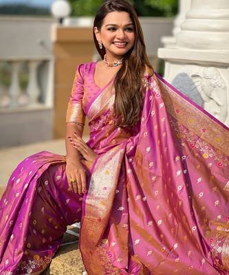 Onion pink soft silk blend saree with zari weaving meenakari design 1