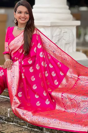 Pink soft silk blend saree with zari weaving meenakari design