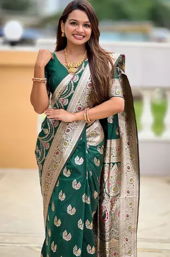 Green soft silk blend saree with zari weaving meenakari design